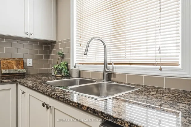 Additional image 15 of 470 Beach Blvd Unit 49