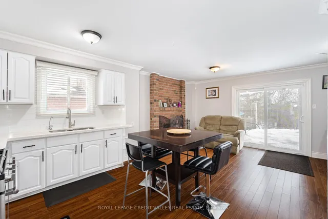 Additional image 13 of 83 Fairglen Ave