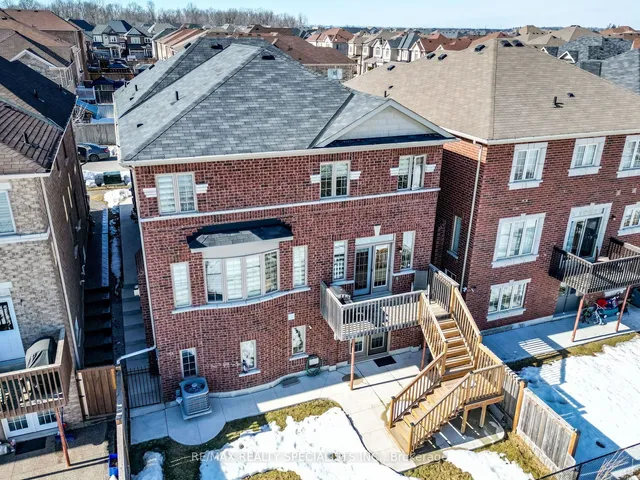 Additional image 33 of 26 Lloyd Cres