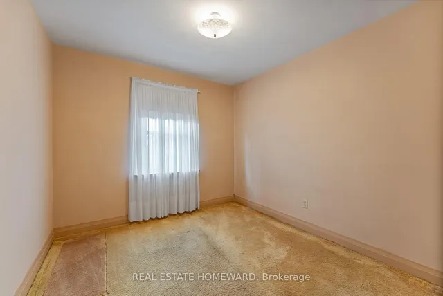 Additional image 13 of 26 Vanbrugh Ave