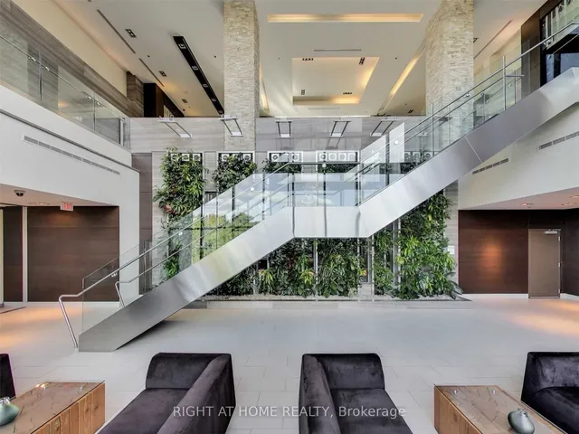 Additional image 4 of 35 Brian Peck Cres Unit 1005