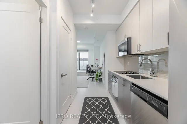 Additional image 7 of 415 Main St Unit 606