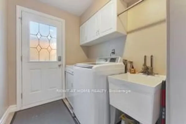 Additional image 17 of 3592 Stonecreek Cres