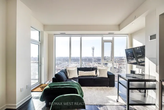 Additional image 8 of 859 The Queensway N/A Unit 813