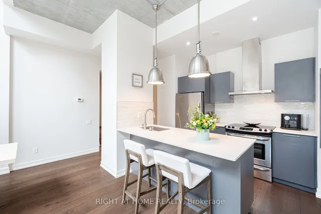 Additional image 13 of 650 King St Unit 106