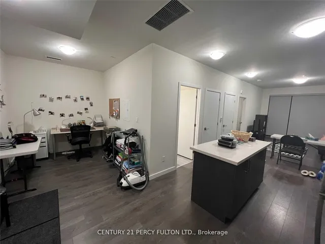 Additional image 8 of 690 King St Unit 115