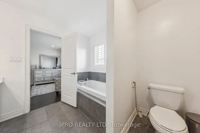 Additional image 28 of 1187 Raspberry Terr