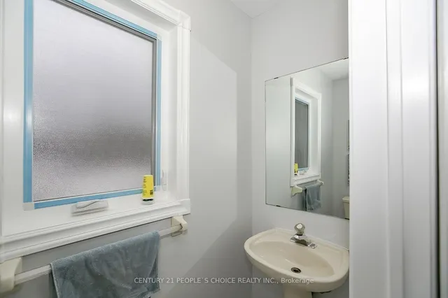 Additional image 21 of 30 Carrie Cres