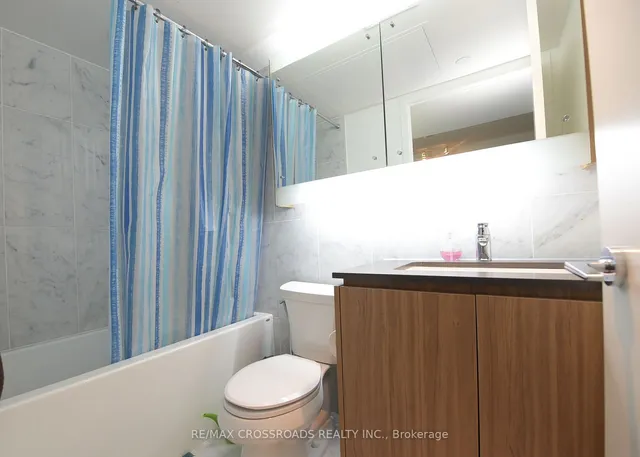 Additional image 6 of 70 Queens Wharf Rd Unit 303