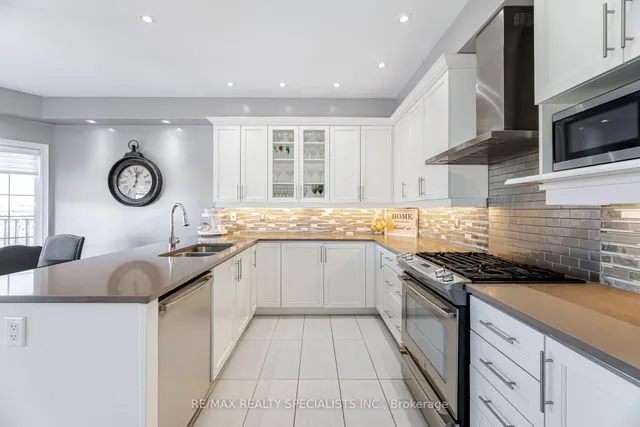 Additional image 14 of 122 Teal Crest Circ