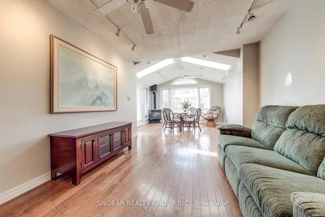 Additional image 10 of 8 Buckley Cres