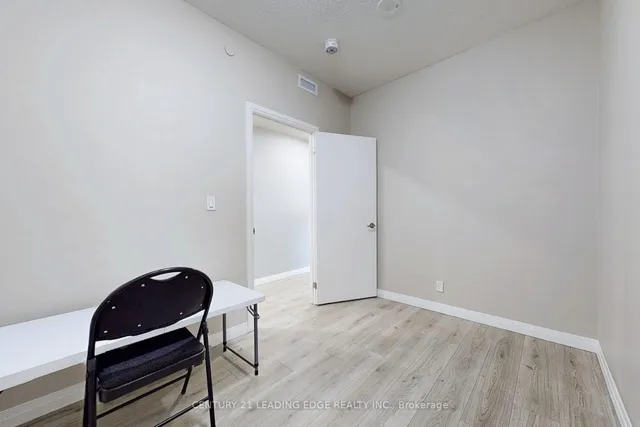 Additional image 31 of 2152 Lawrence Ave Unit 207