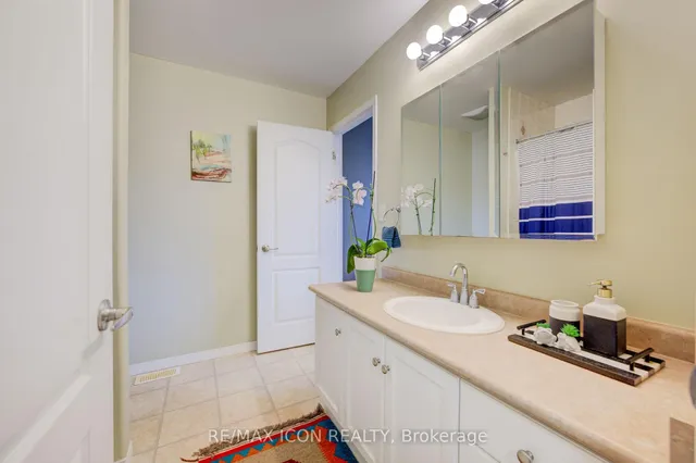 Additional image 16 of 317 Mill St Unit 6