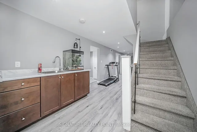 Additional image 38 of 222 Simmons Blvd