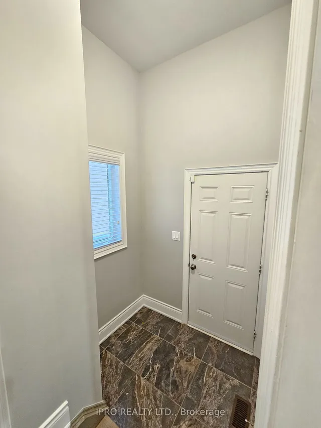 Additional image 16 of 227 Humphrey St