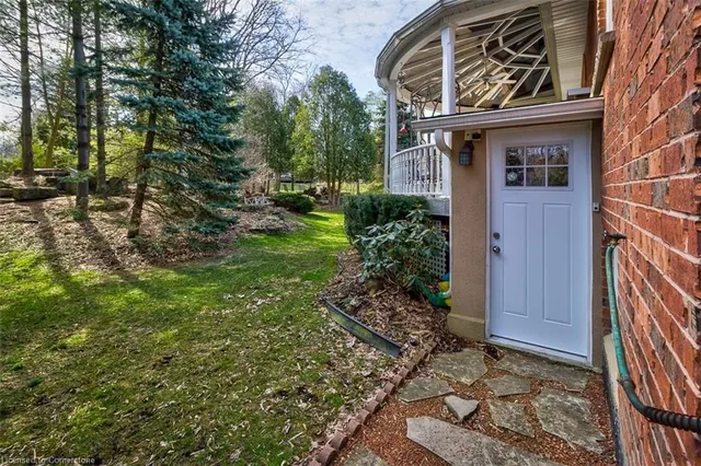 Additional image 42 of 448 Lodor St