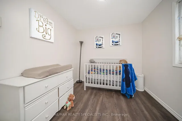 Additional image 31 of 26 Hercules Crt