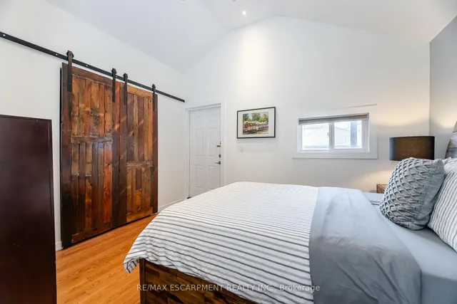 Additional image 22 of 25 Belgravia Ave