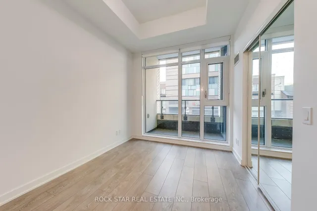 Additional image 18 of 543 Richmond St Unit 228