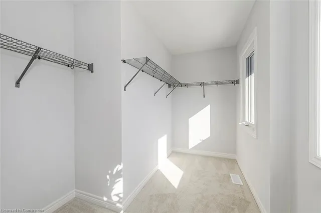 Additional image 35 of 205 Thames Way Unit 24