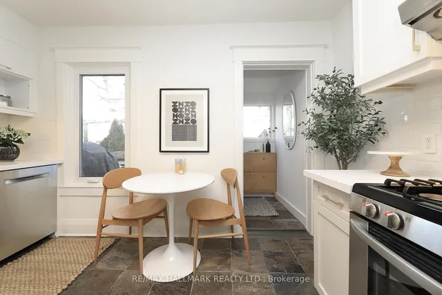 Additional image 23 of 142 Springdale Blvd