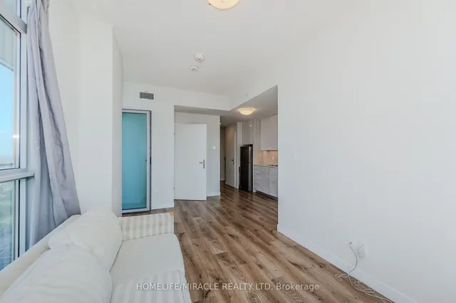 Additional image 24 of 60 FREDERICK St Unit 3109