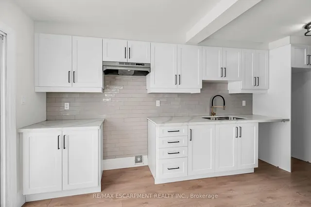 Additional image 18 of 117 Rosslyn Ave