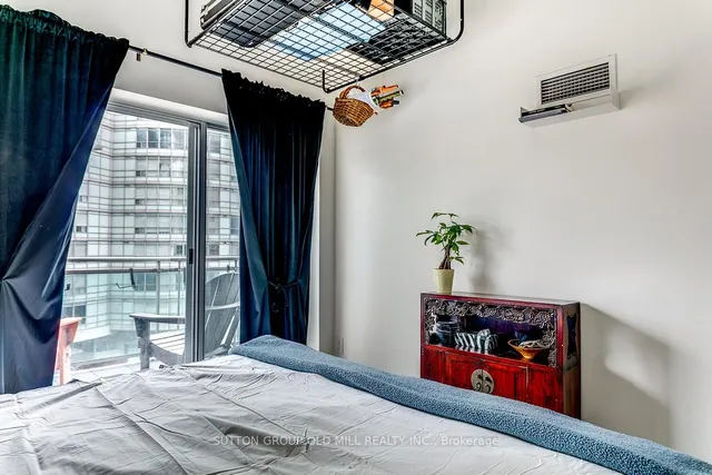 Additional image 23 of 600 Queens Quay Unit 606