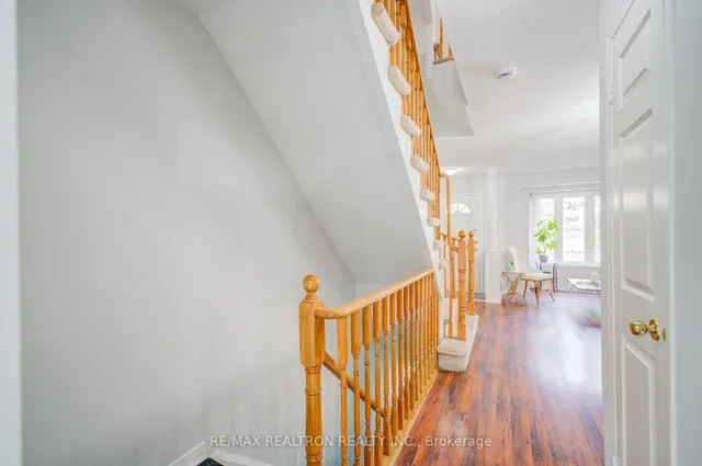 Additional image 23 of 28 Rosebank Dr Unit 507