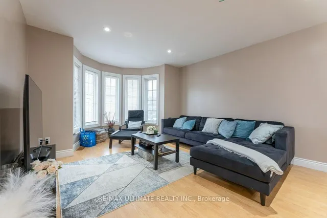 Additional image 23 of 1496 Keele St