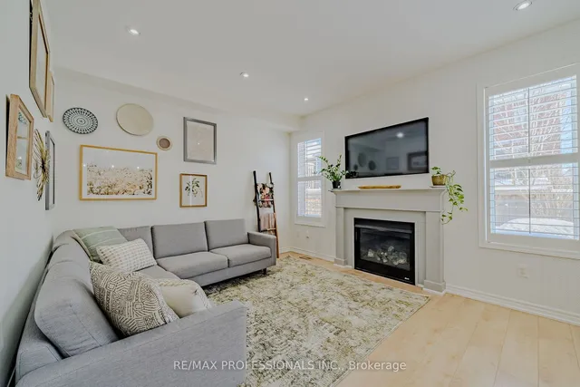 Additional image 12 of 297 Fellowes Cres