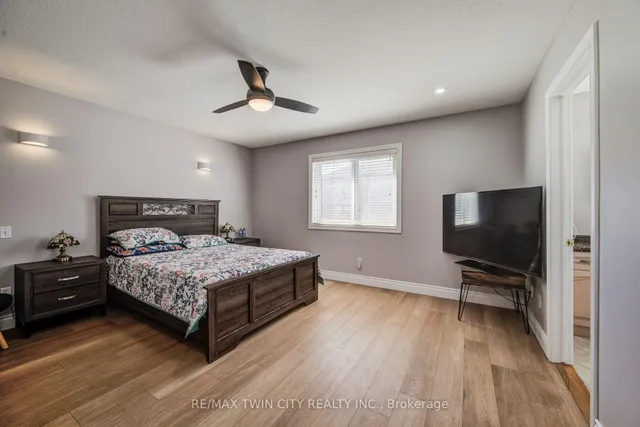 Additional image 28 of 144 Udvari Cres