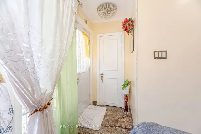 Additional image 5 of 133 Overture Rd