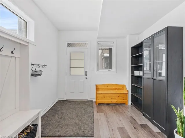 Additional image 3 of 61 Soho Street Unit 145