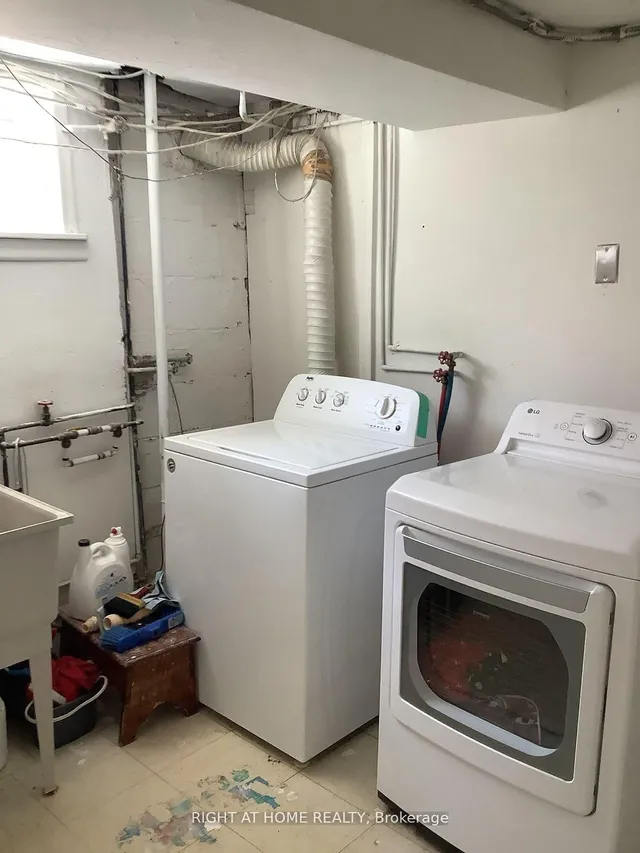 Additional image 11 of 1226 Warden Ave