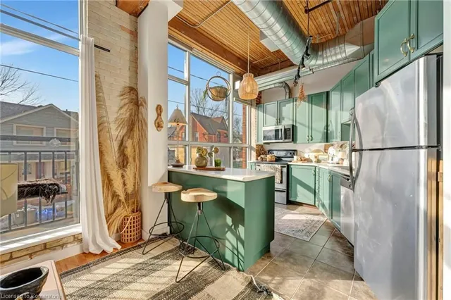 Additional image 7 of 120 Mansion St Unit 208