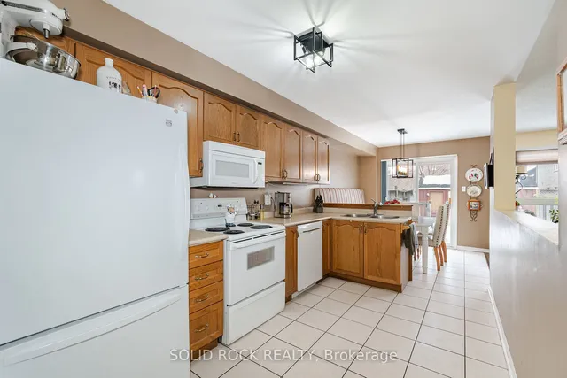 Additional image 15 of 35 Prince Cres