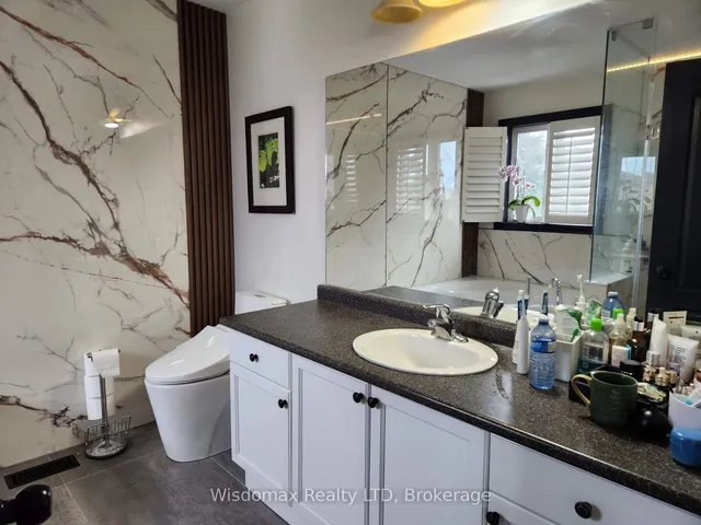 Additional image 17 of 31 Sunvale Pl Unit 5