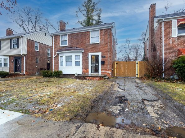 18500 Lindsay St, Detroit, MI 48235