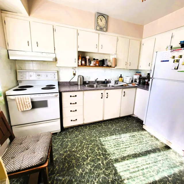 Additional image 5 of 104 Baronwood Crt Unit 104