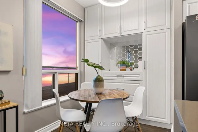 Additional image 4 of 36 Lee Centre Dr Unit PH107