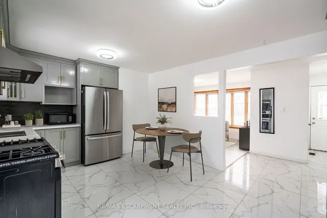 Additional image 13 of 19 Winthrop Pl