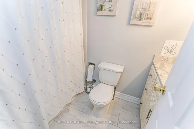 Additional image 28 of 1615 Bloor St Unit 206