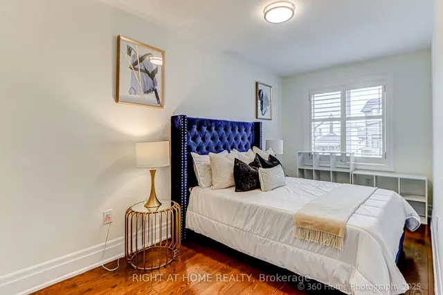 Additional image 14 of 71 August Ave