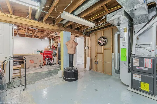Additional image 33 of 213 East 19th St