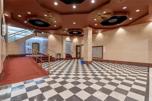 Additional image 7 of 36 James St Unit 905