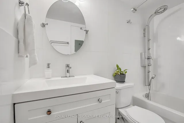 Additional image 35 of 2466 Eglinton Ave Unit 1119