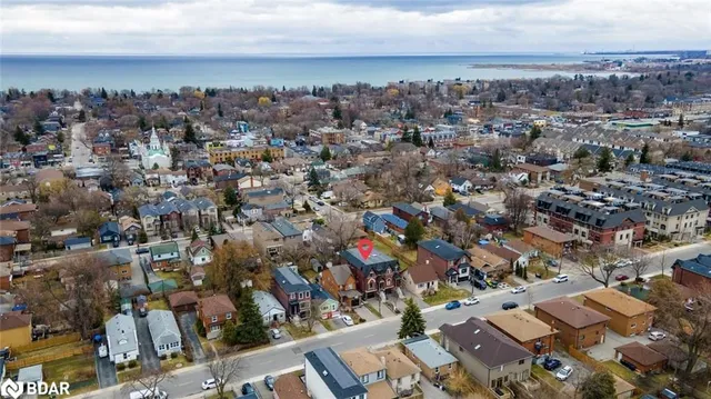 Additional image 46 of 45 Elder Ave