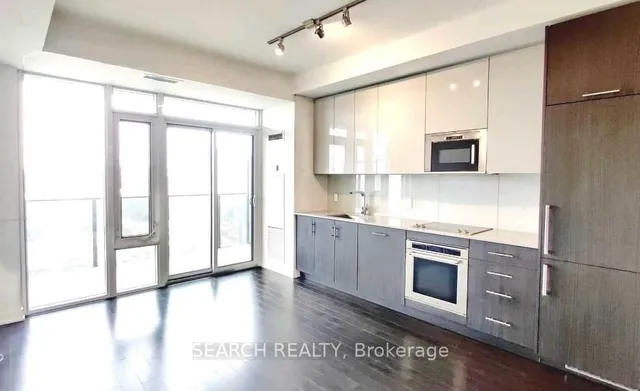 Additional image 9 of 330 Richmond St Unit 1507