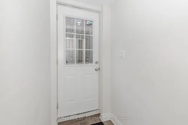 Additional image 36 of 15 Benton St